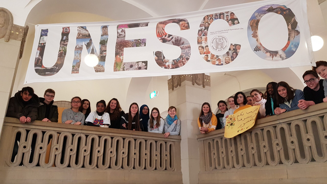 UNESCO-Banner Scholl-Gym Ulm_c_Nina Mühleisen_0