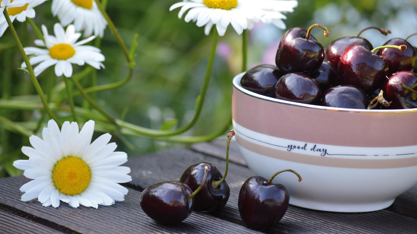 cherries-7265476_1280