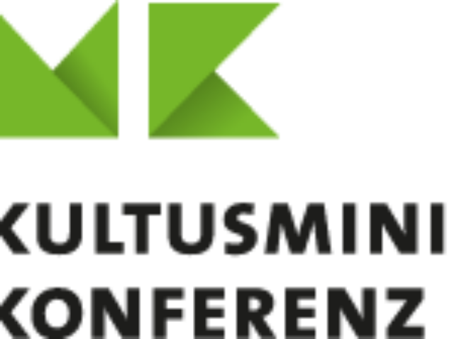 kmk-logo
