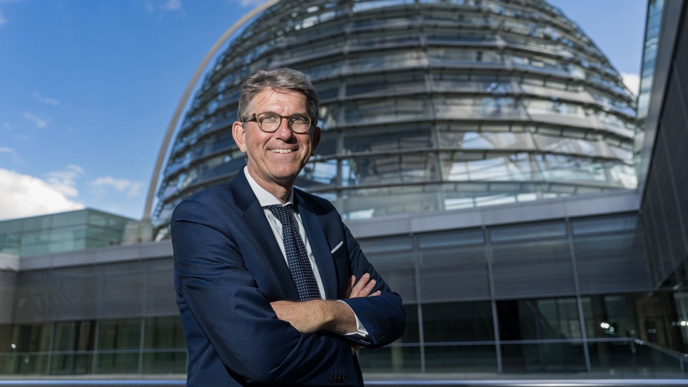 csm_KayH-Portrait-StM-Wolfram-Weimer-8_16d5ae741f