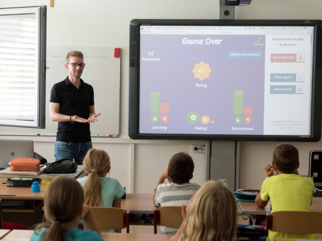 steveriot1-teacher-3765909